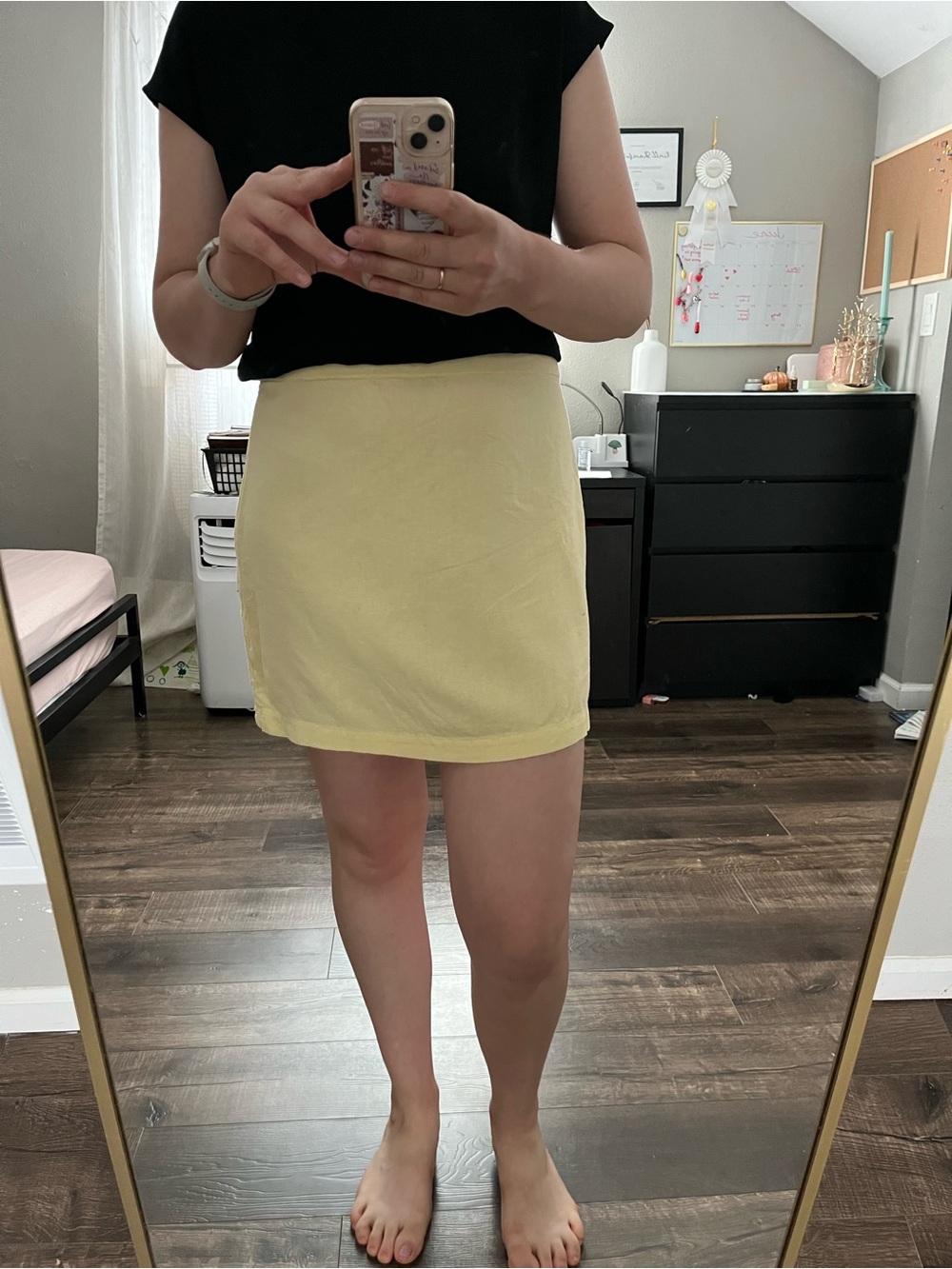 Old Navy Light Yellow Mini Skirt - Simple A-Line